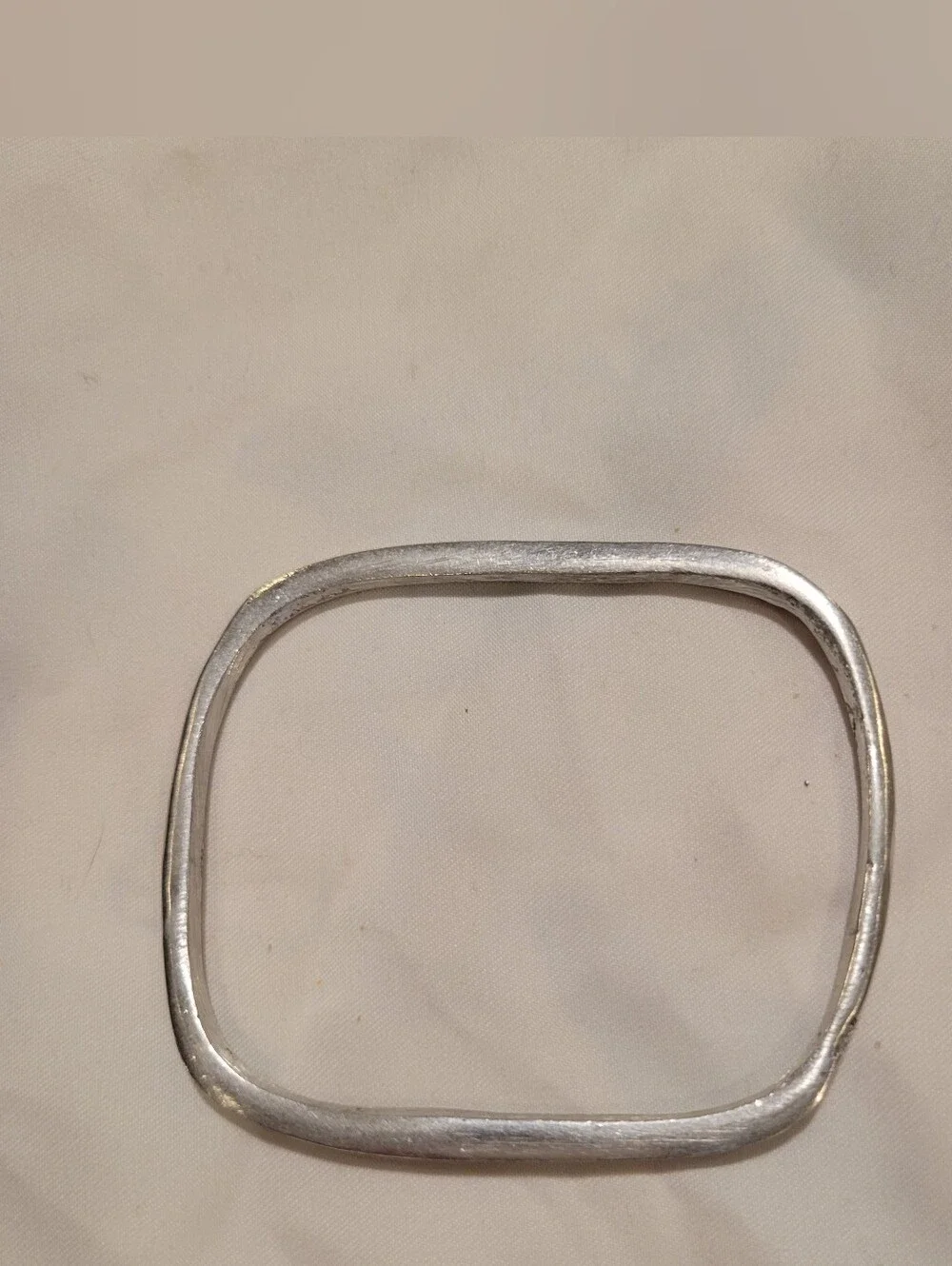 🌺Aluminum Square-Edge Women’s Bangle Bracelet
